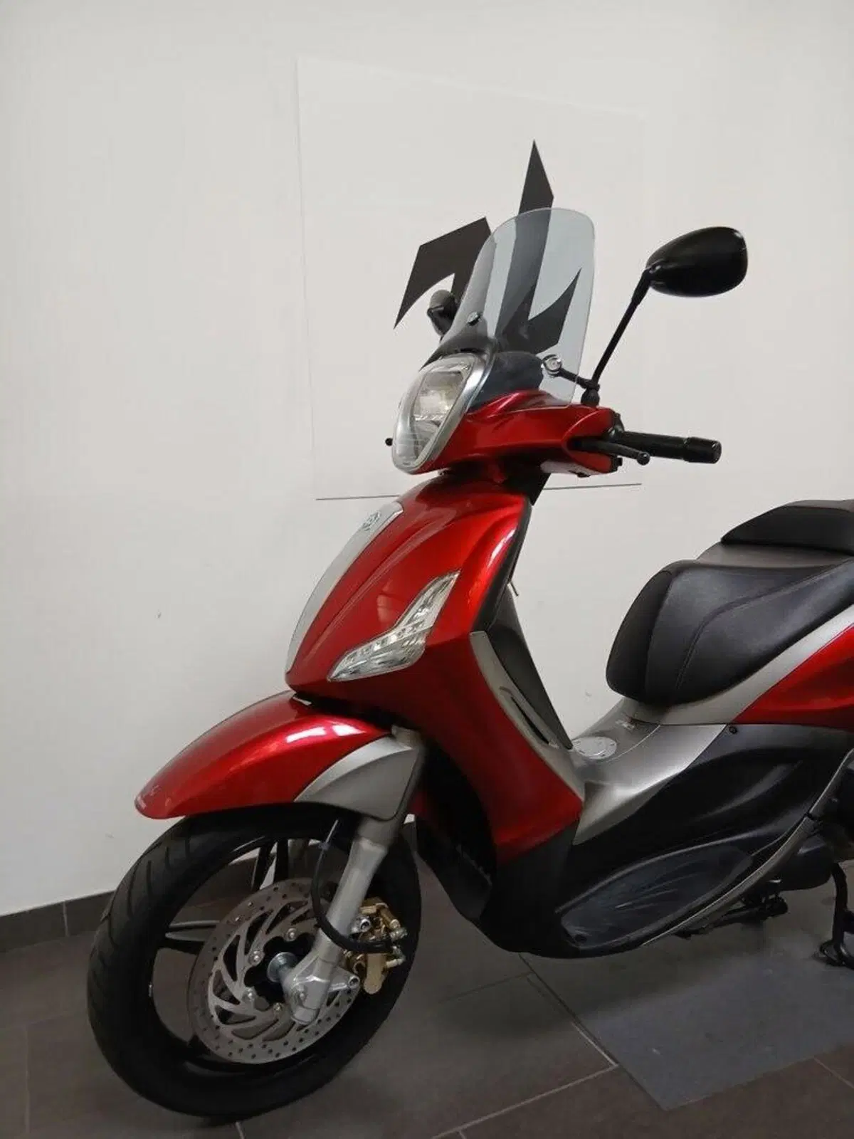 Piaggio Beverly 350 SportTouring ie (2011 - 15) (2)