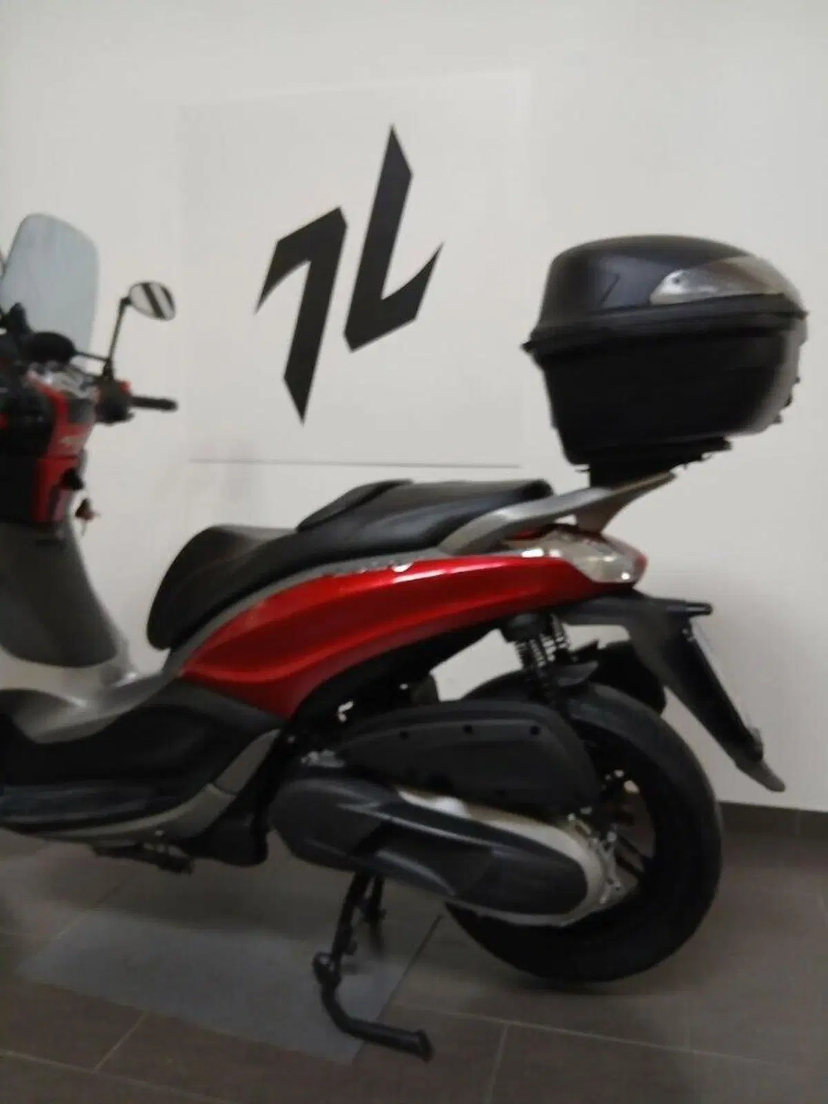 Piaggio Beverly 350 SportTouring ie (2011 - 15) (5)