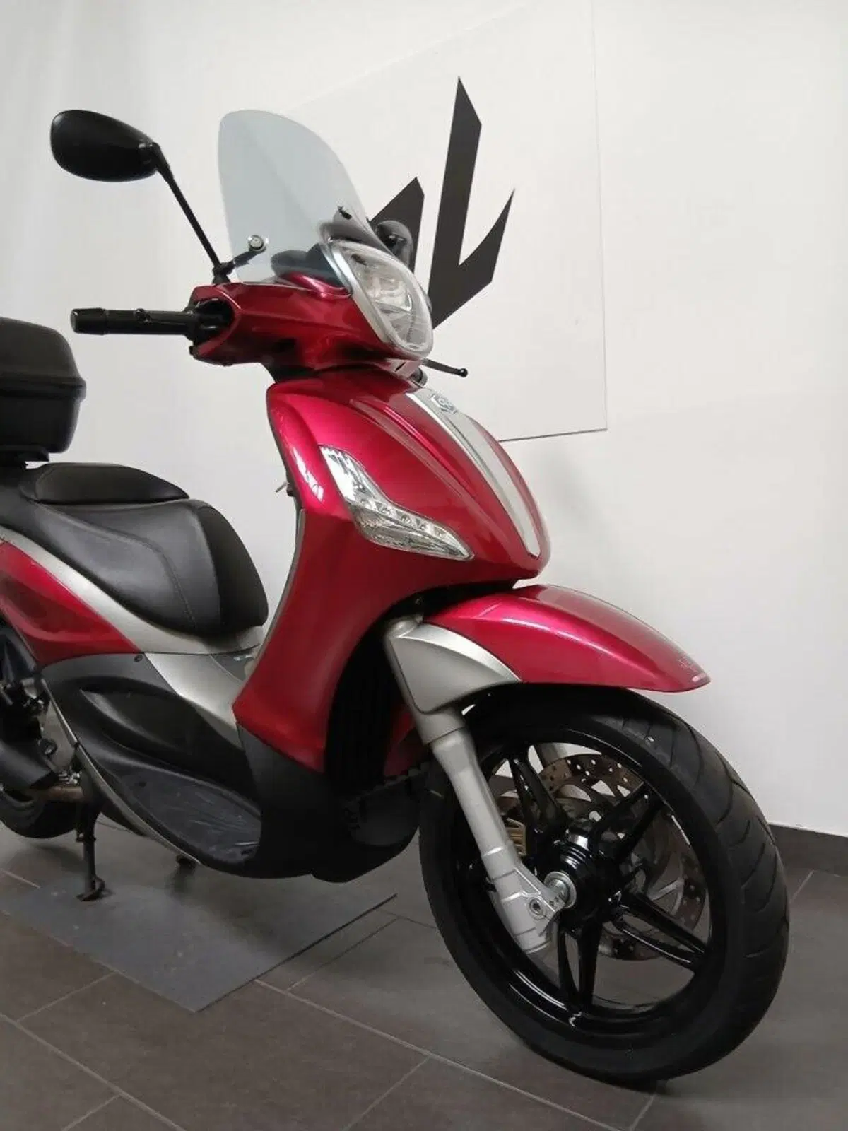 Piaggio Beverly 350 SportTouring ie (2011 - 15) (7)