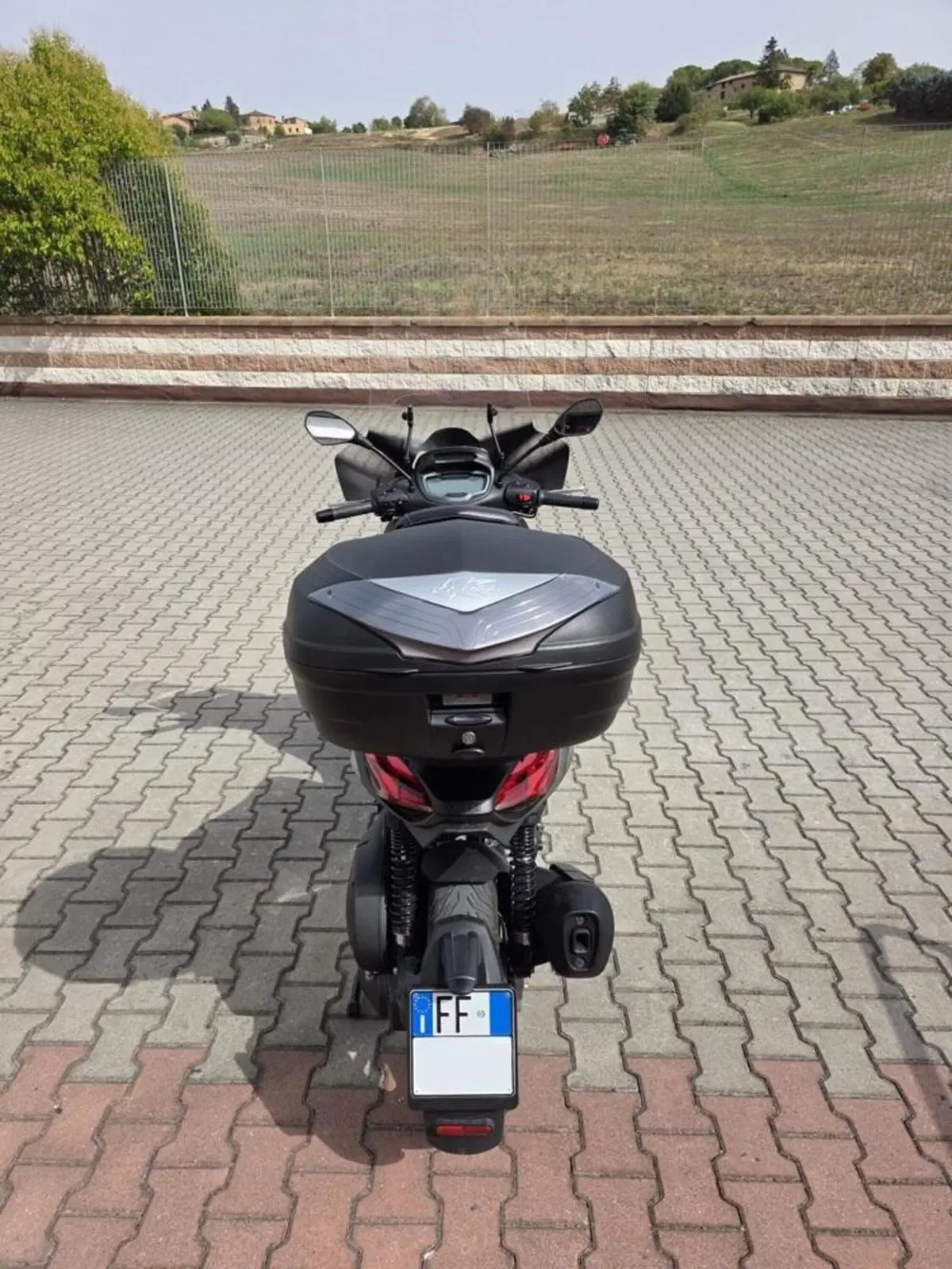 Piaggio Beverly 300 S ABS-ASR (2021 - 25) (6)