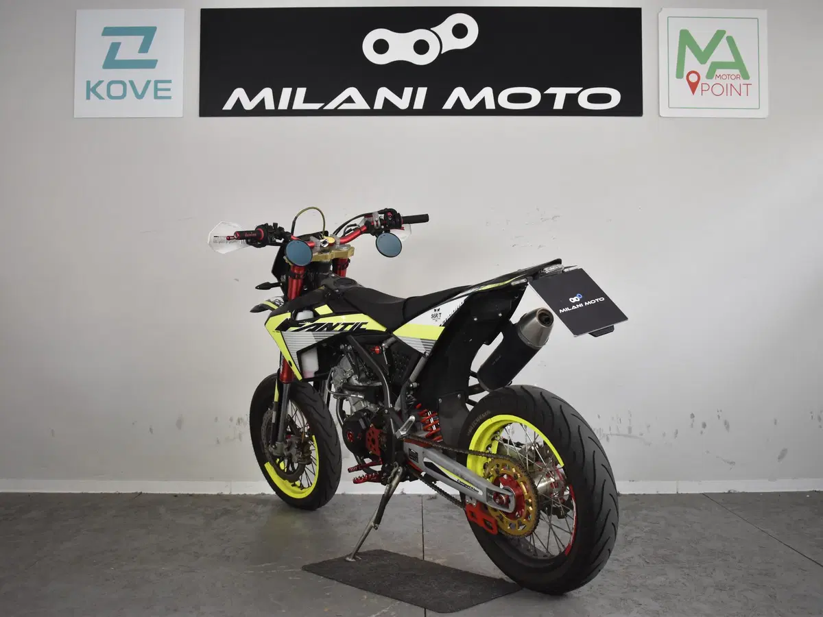 Fantic Motor XMF 125 Motard Competition 4t (2021 - 22) (5)