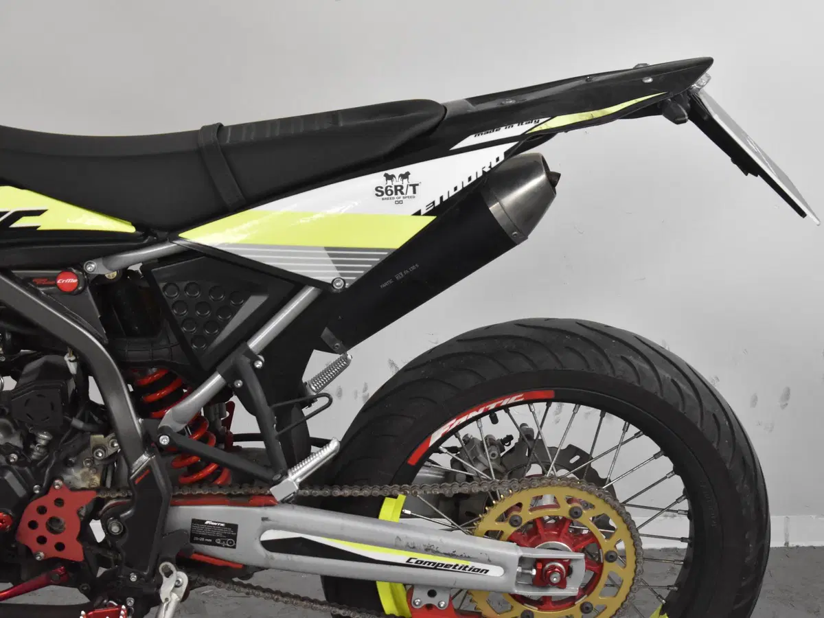Fantic Motor XMF 125 Motard Competition 4t (2021 - 22) (15)