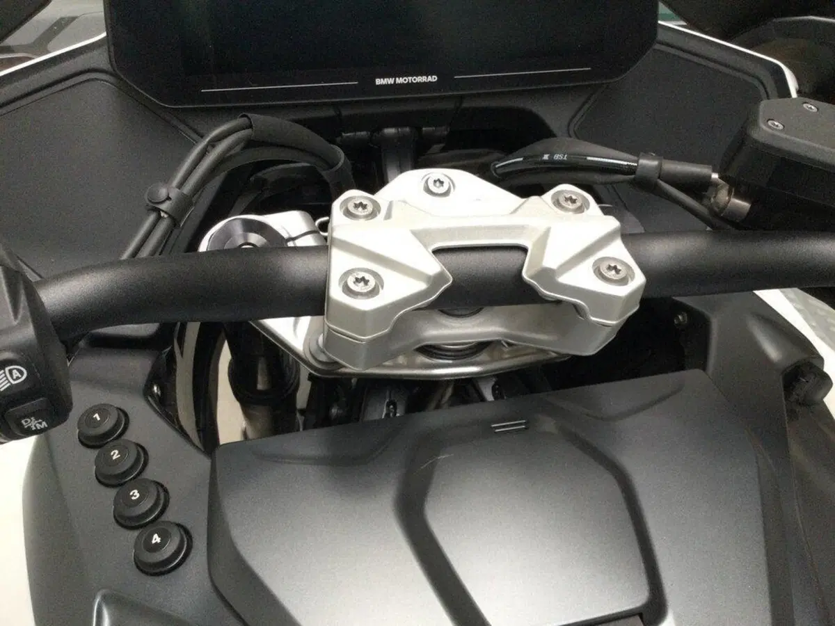 Bmw R 1300 RT (2026) (8)