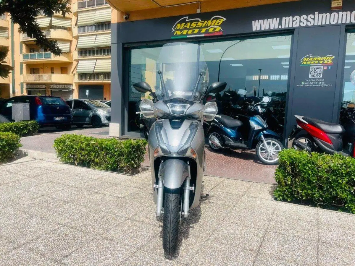 Honda SH 150i (2017 - 19) (3)