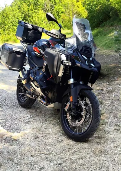 Bmw R 1300 GS Adventure Triple Black (2025 - 26) usata
