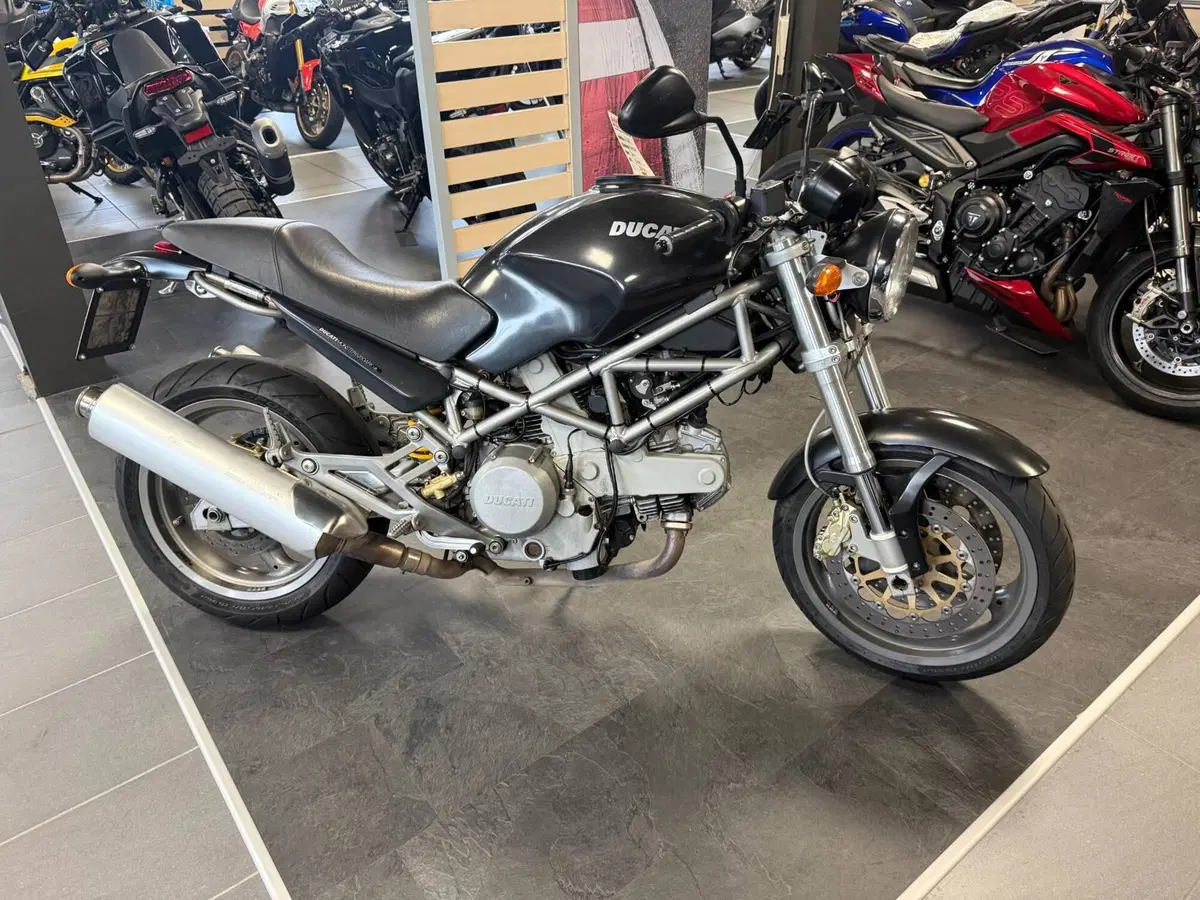 Ducati Monster 620 (2003 - 06)