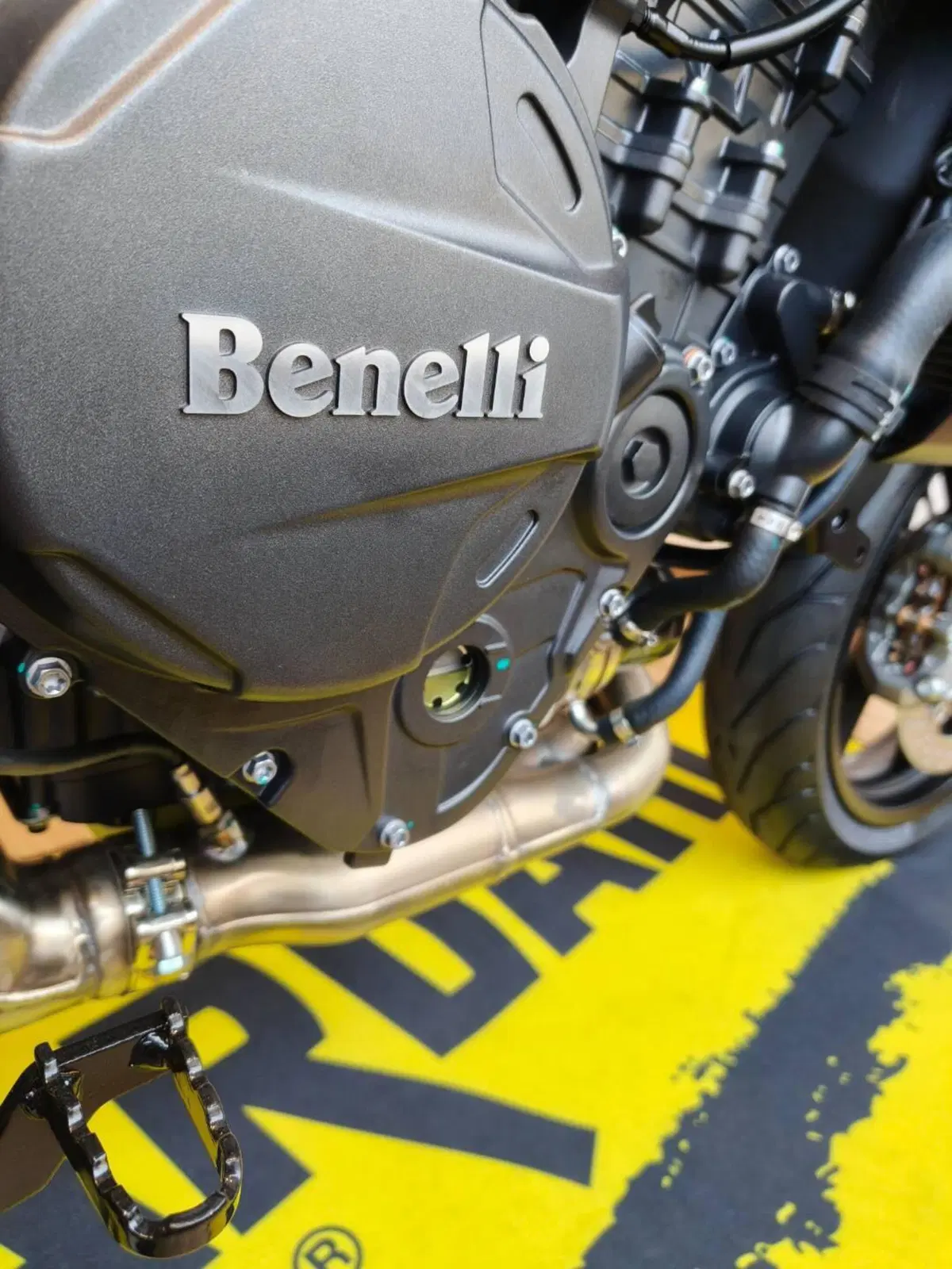 Benelli TRK 902 Stradale (2026) (4)
