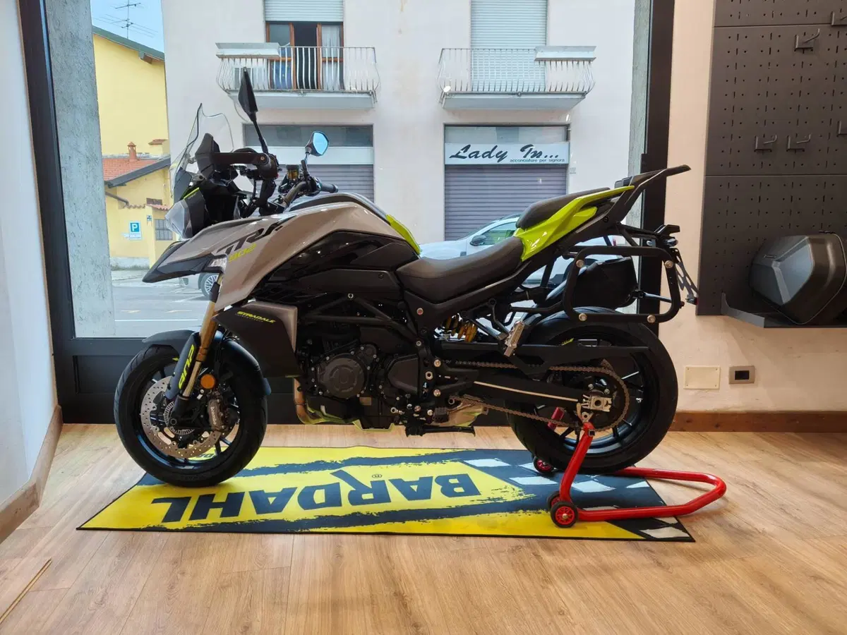 Benelli TRK 902 Stradale (2026) (7)