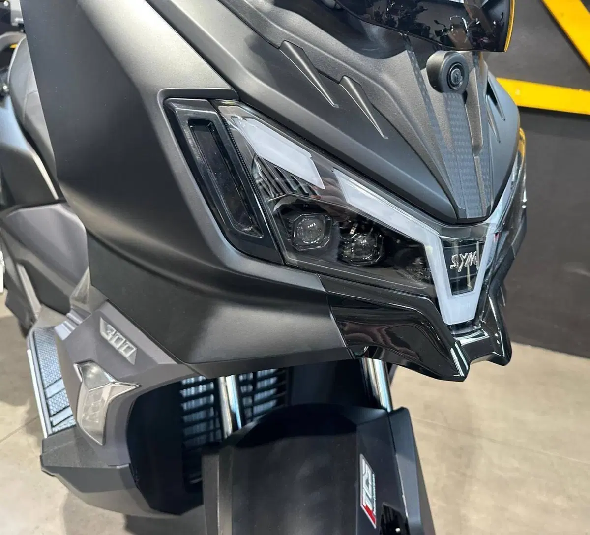 Sym ADX 300 (2024 - 26) (5)