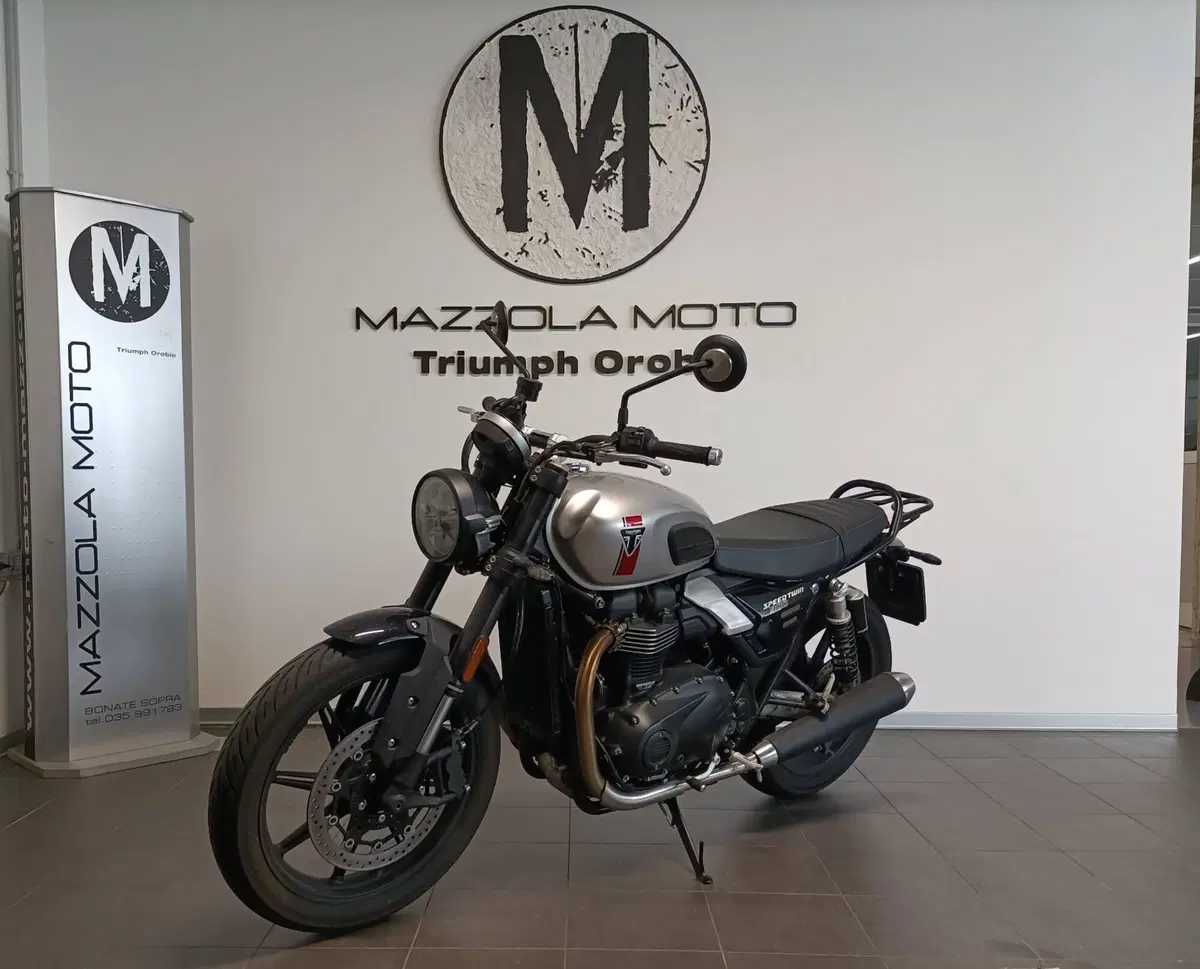Triumph Speed Twin 900 (2025 - 26) (2)