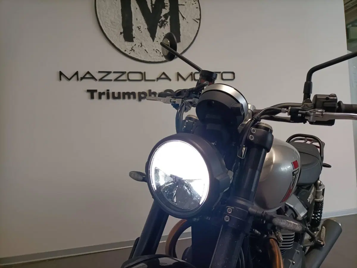 Triumph Speed Twin 900 (2025 - 26) (6)