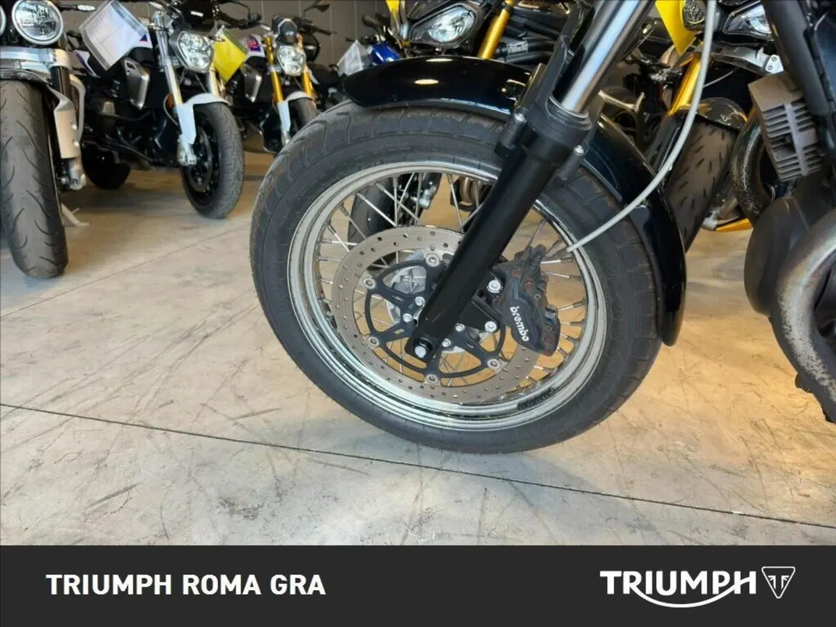 Moto Guzzi V7 Classic (2008 - 12) (9)