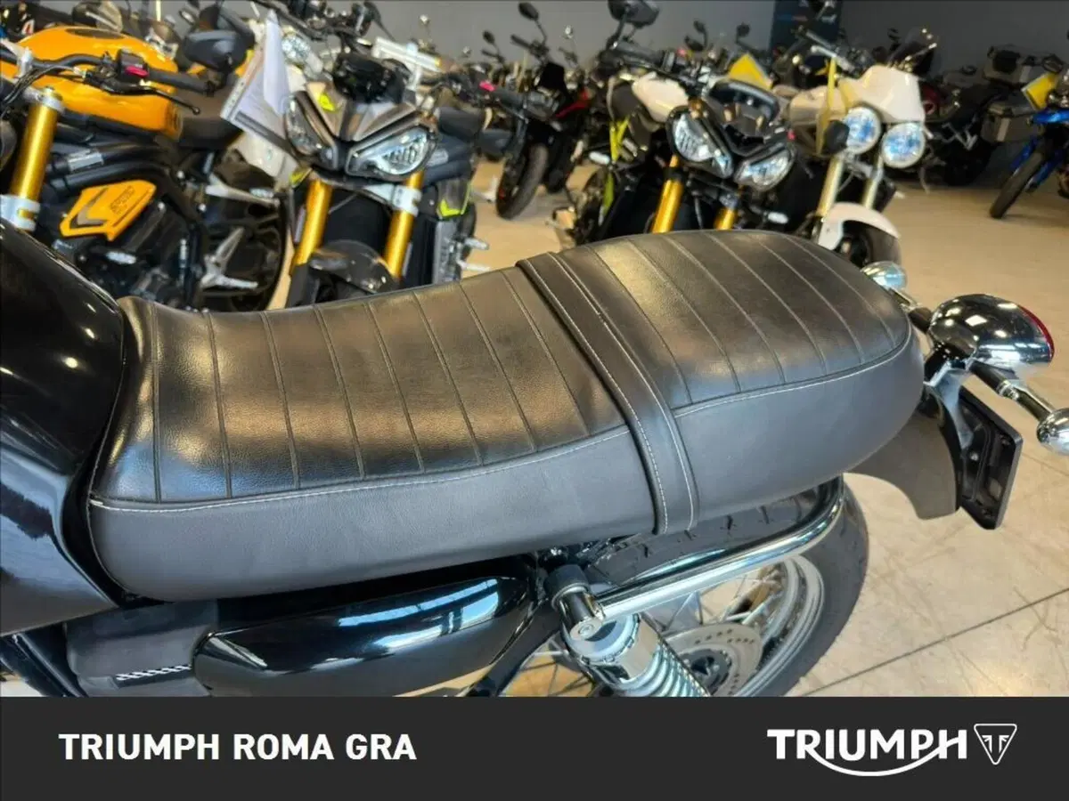 Moto Guzzi V7 Classic (2008 - 12) (16)