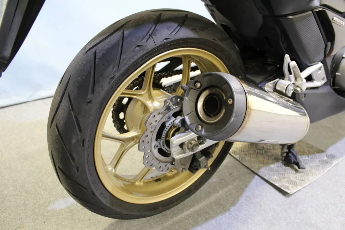 Honda Integra 750 DCT ABS (2014 - 15) (6)
