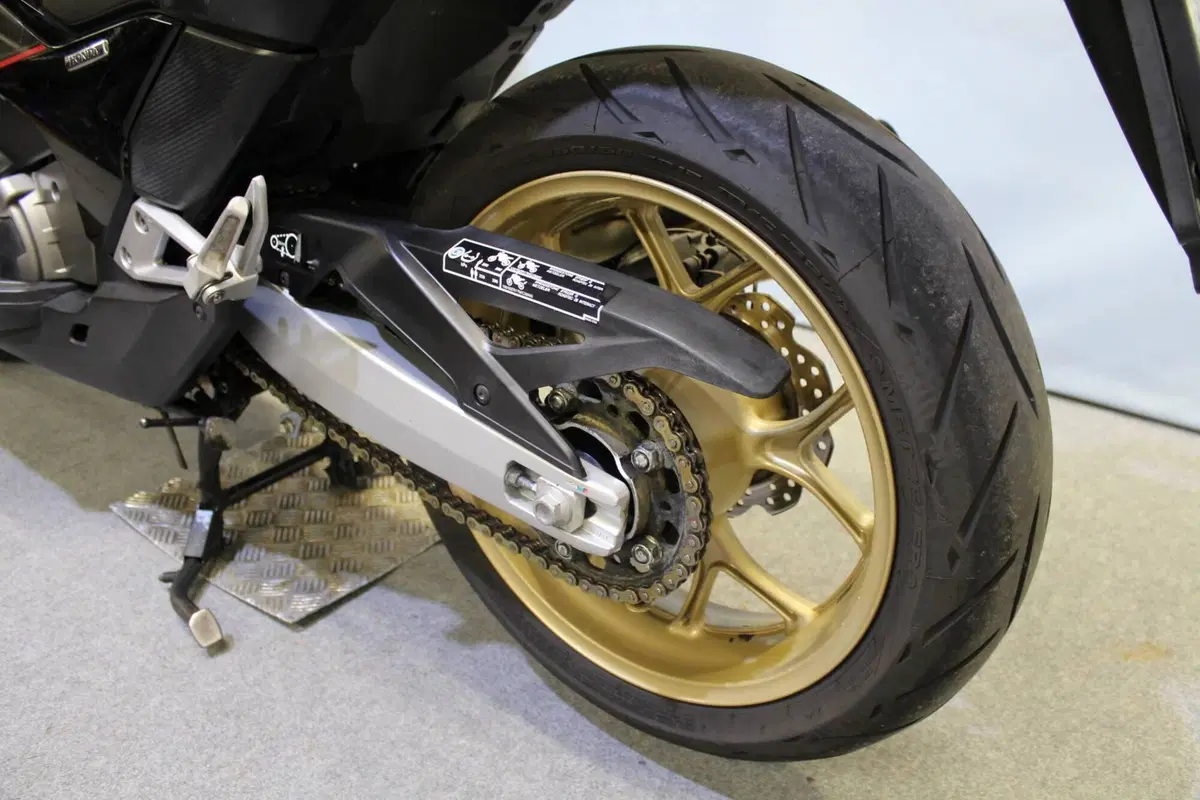 Honda Integra 750 DCT ABS (2014 - 15) (16)