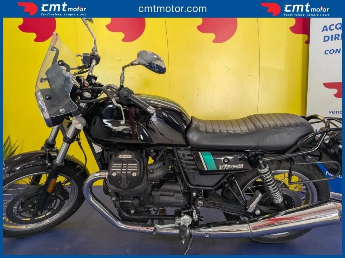 Moto Guzzi V7 III Special (2017 - 20) (3)