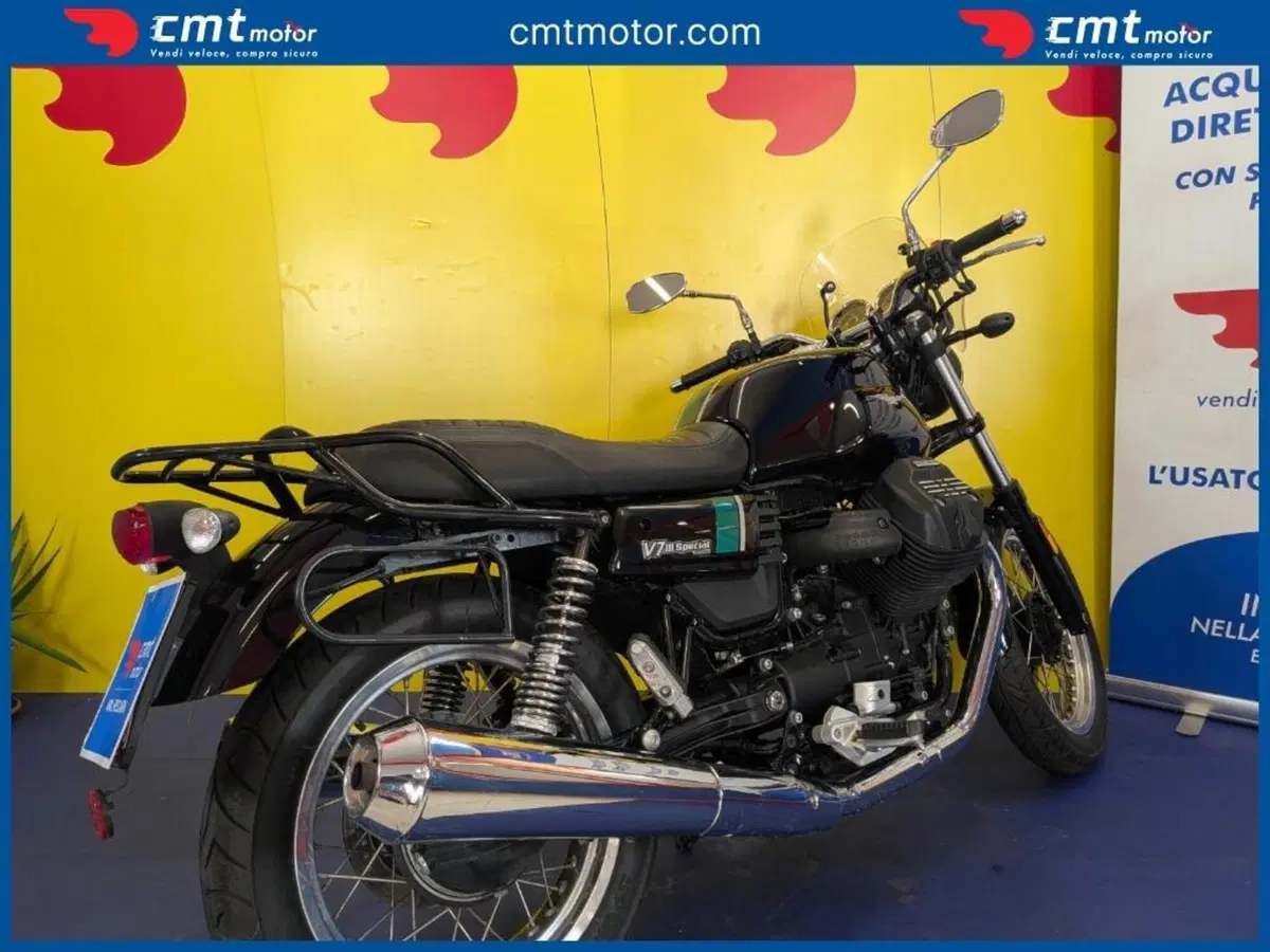 Moto Guzzi V7 III Special (2017 - 20) (4)