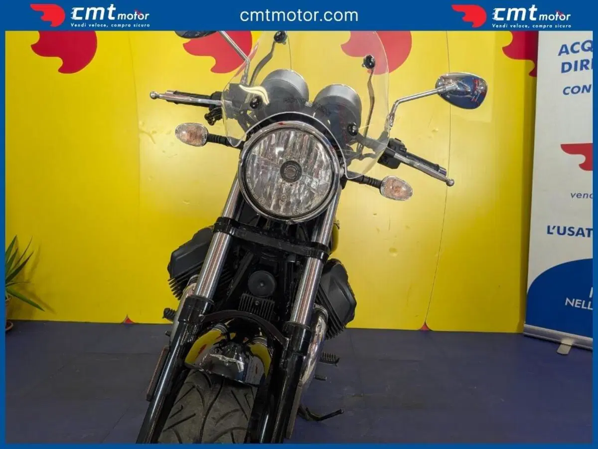 Moto Guzzi V7 III Special (2017 - 20) (6)