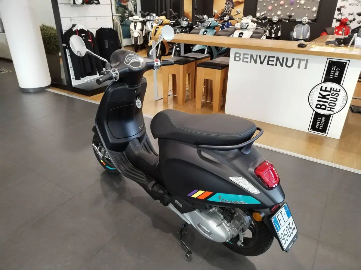 Vespa Primavera 125 S (2023 - 25) (2)