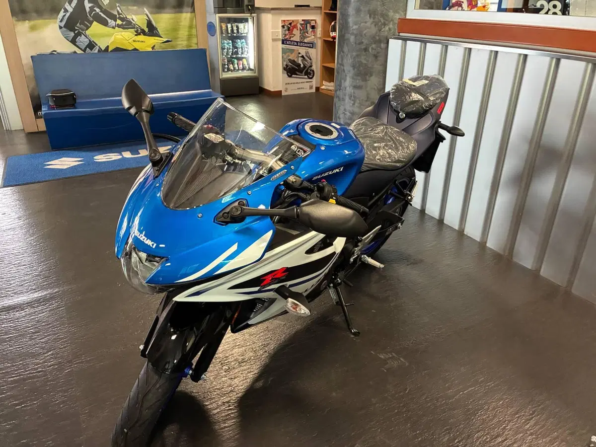 Suzuki GSX-R125 (2026) (3)