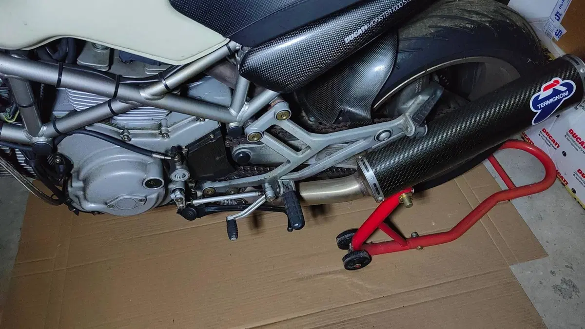 Ducati Monster 1000 S (2003 - 05) (9)