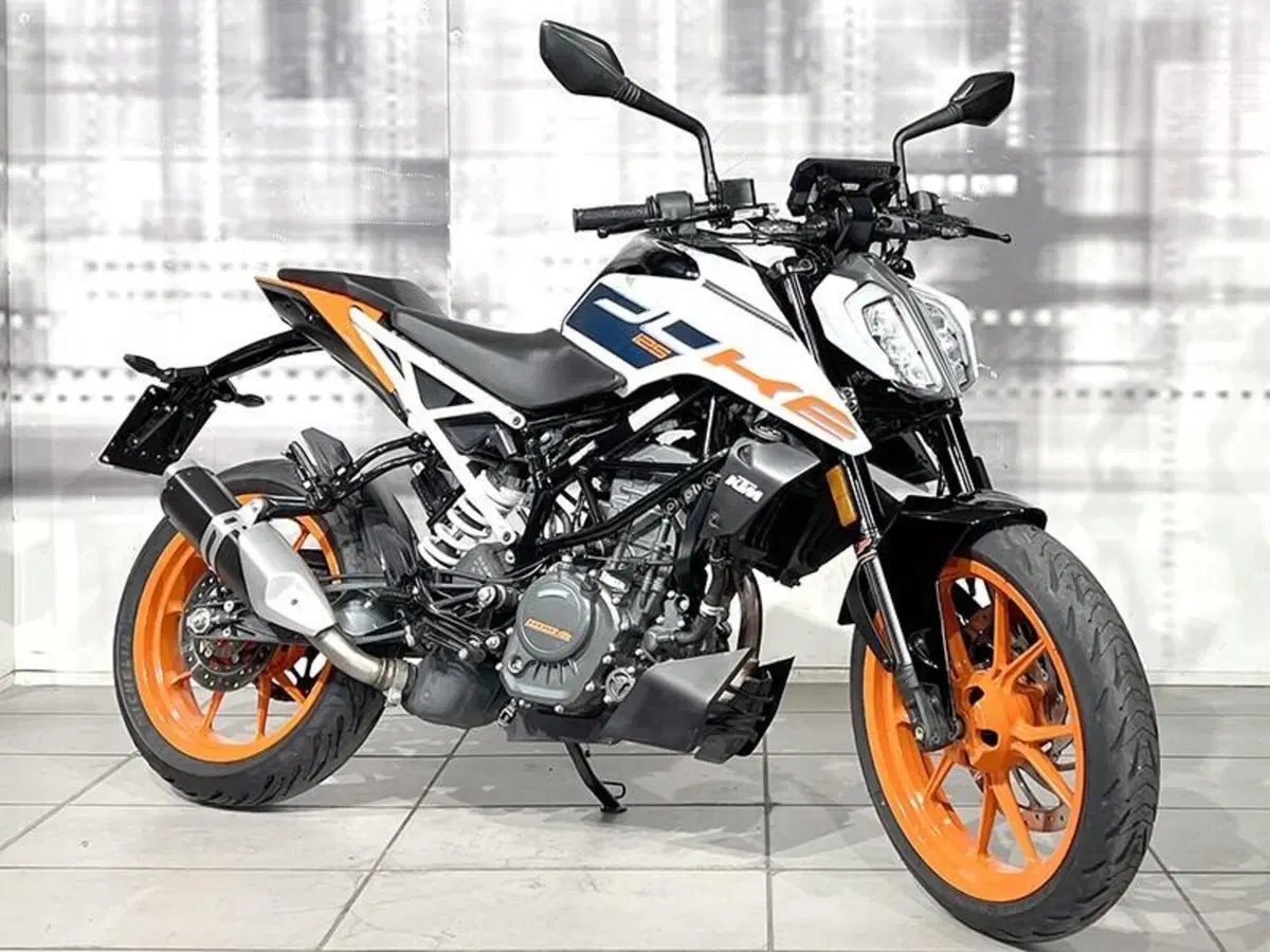 KTM 125 Duke (2021 - 23)