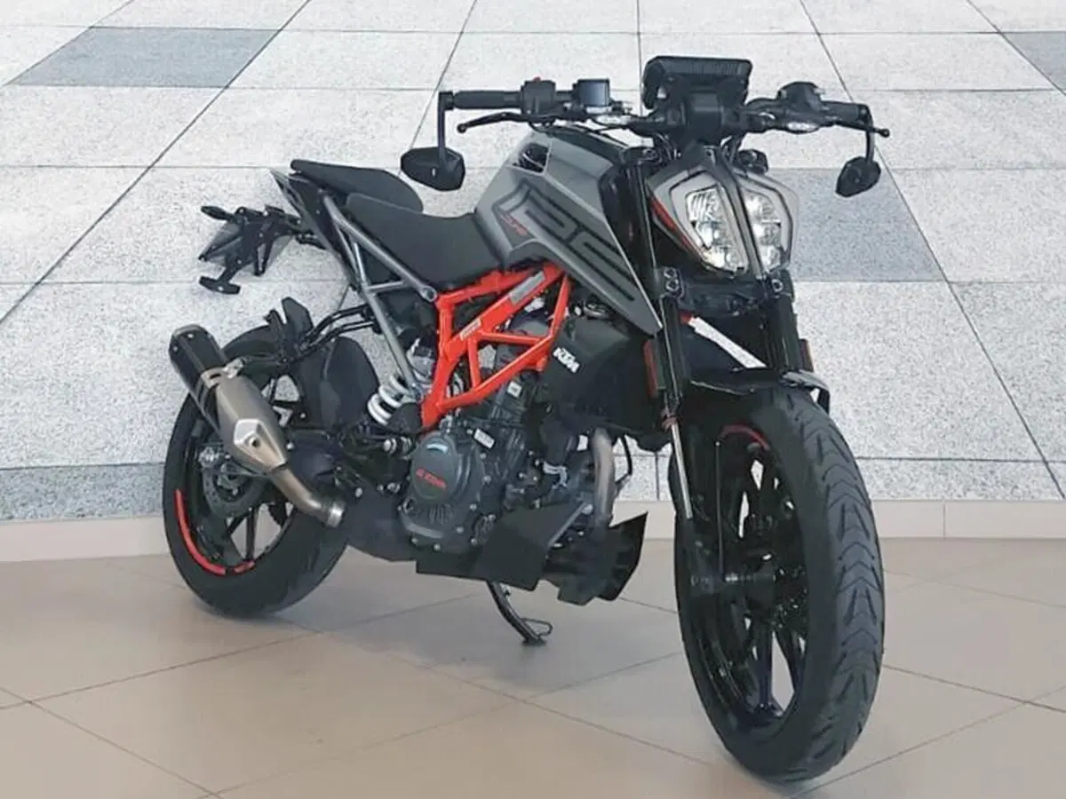 KTM 125 Duke (2021 - 23)