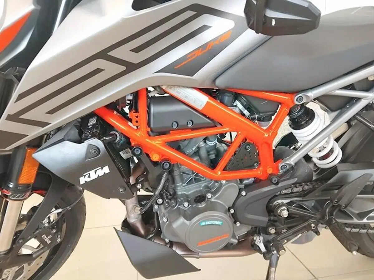KTM 125 Duke (2021 - 23) (6)