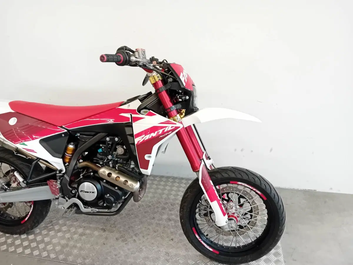 Fantic Motor XMF 125 Motard Competition 4T (2023 - 24) (7)