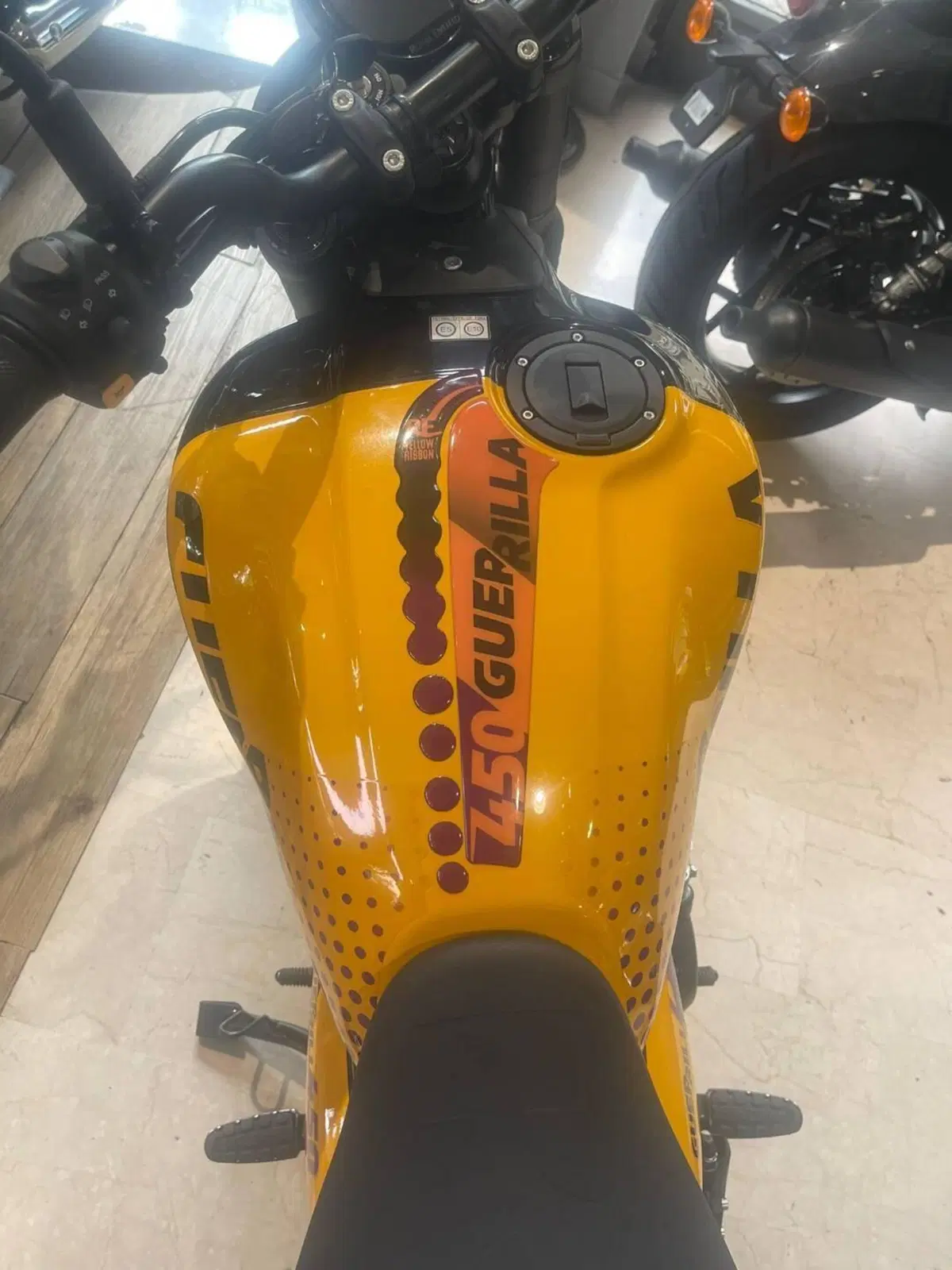 Royal Enfield Guerrilla 450 (2024 - 26) (5)