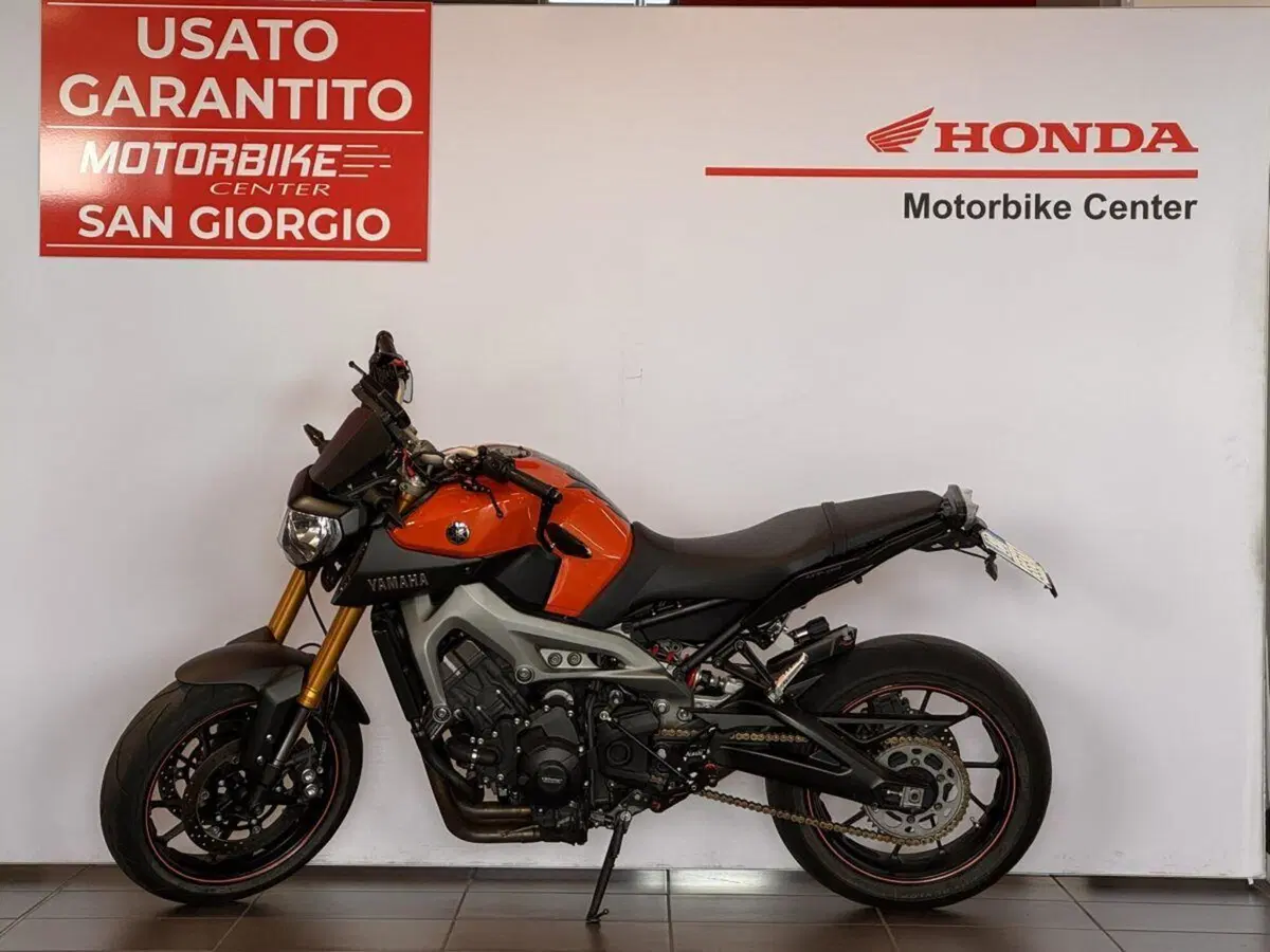 Yamaha MT-09 (2013 - 15)