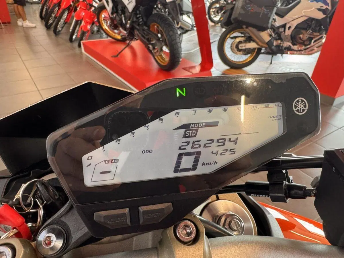 Yamaha MT-09 (2013 - 15) (5)