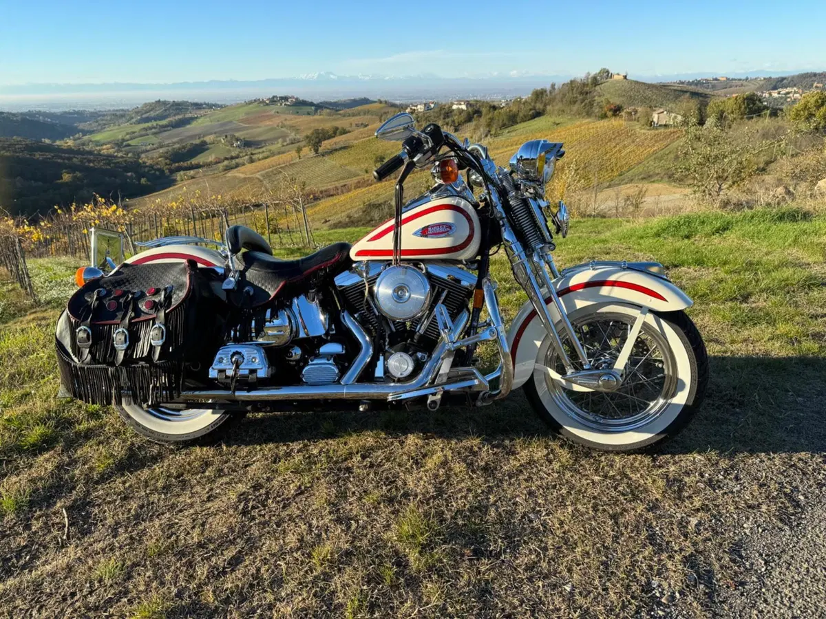 Harley-Davidson 1340 Heritage Springer (1997 - 99) - FLSTS