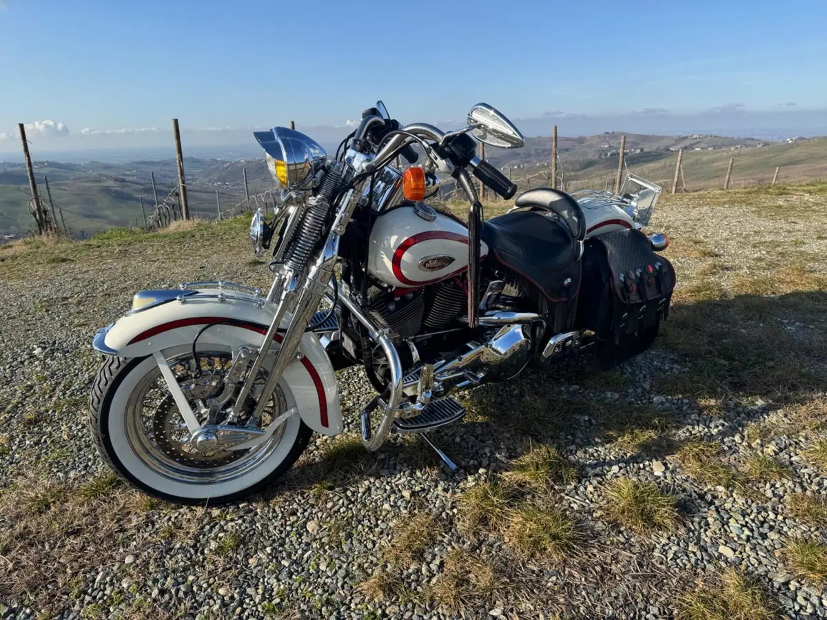 Harley-Davidson 1340 Heritage Springer (1997 - 99) - FLSTS (3)
