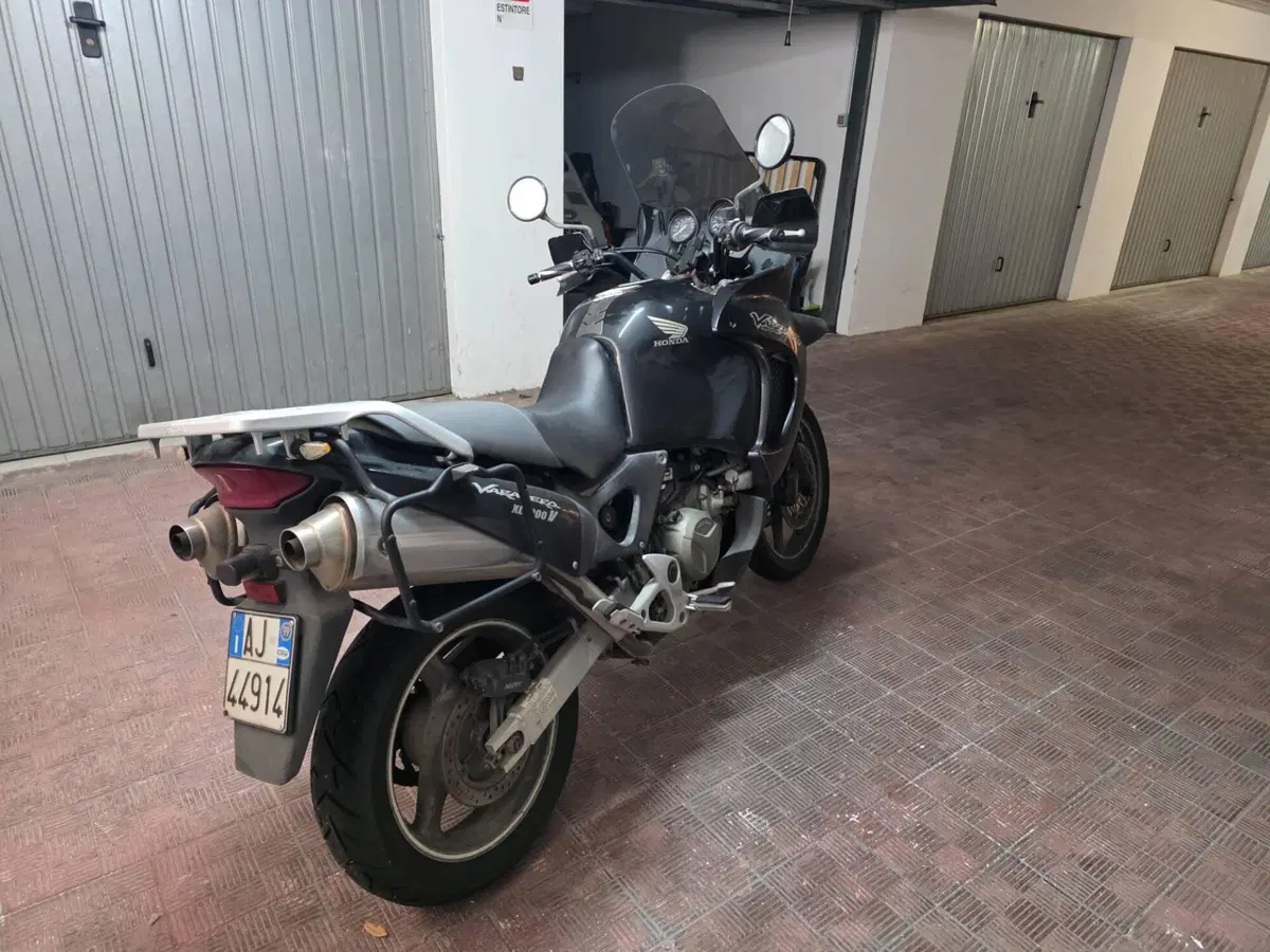 Honda Varadero 1000 (1999 - 02) (3)