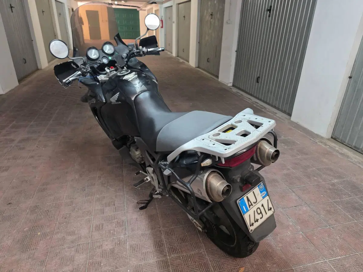 Honda Varadero 1000 (1999 - 02) (4)