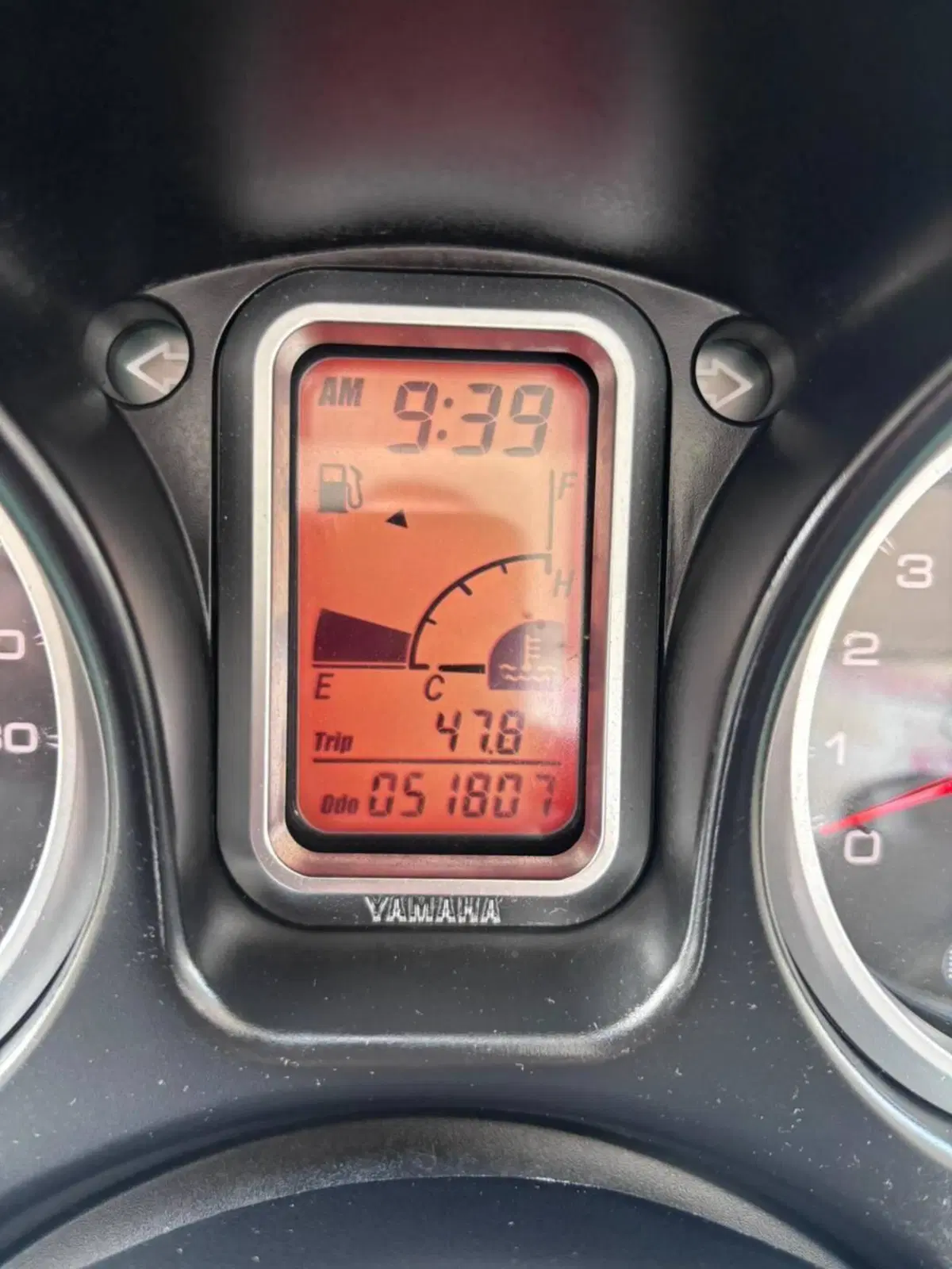 Yamaha T-Max 500 (2008 - 12) (4)