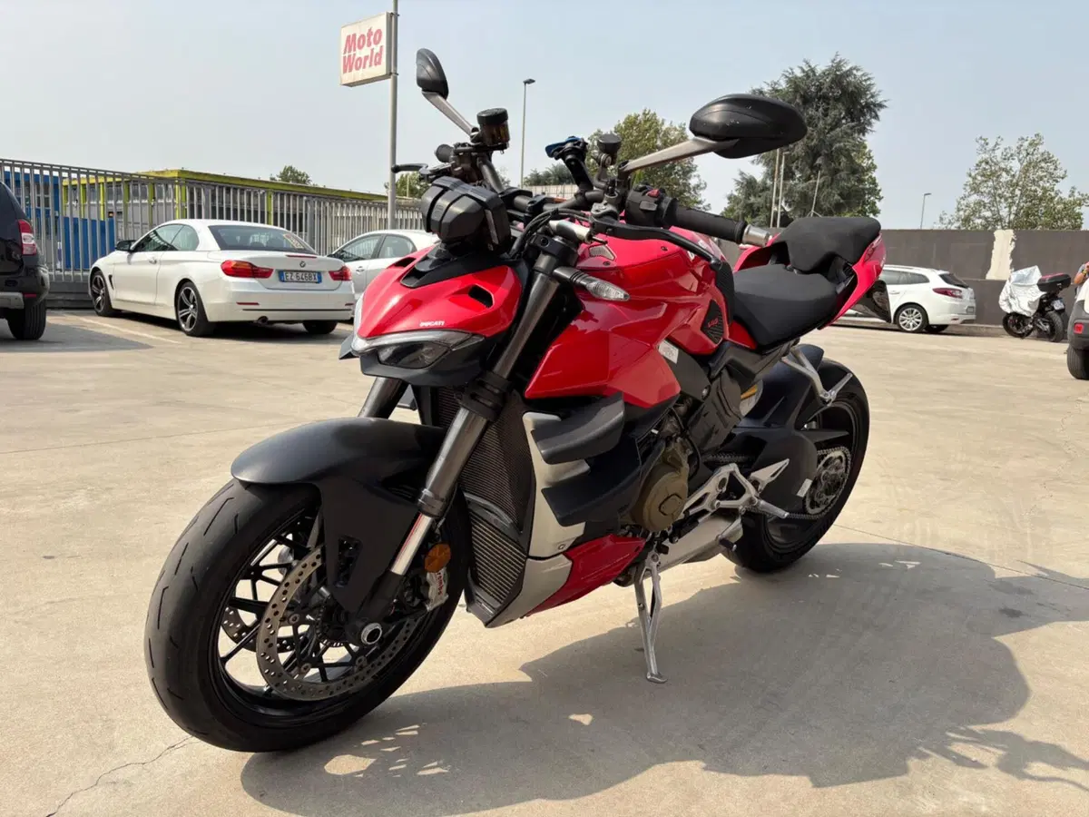 Ducati Streetfighter V4 1100 (2021 - 22) (6)