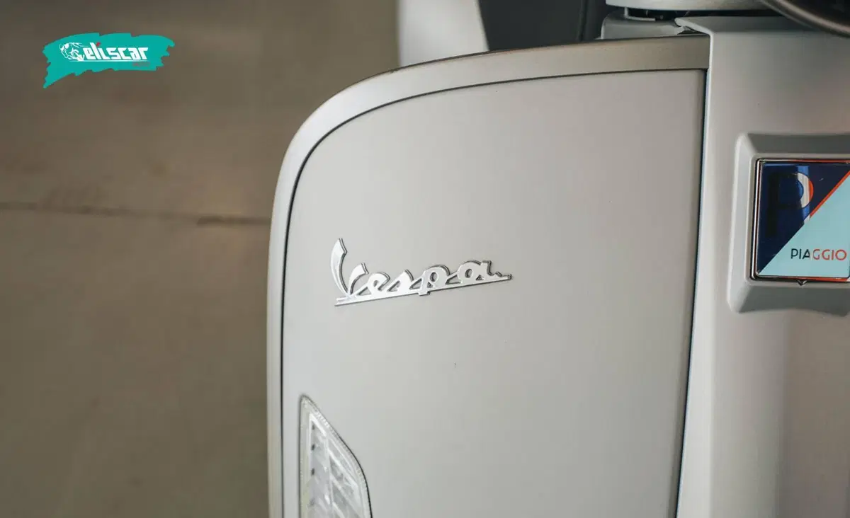 Vespa GTS 300 Super (2023 - 24) (10)