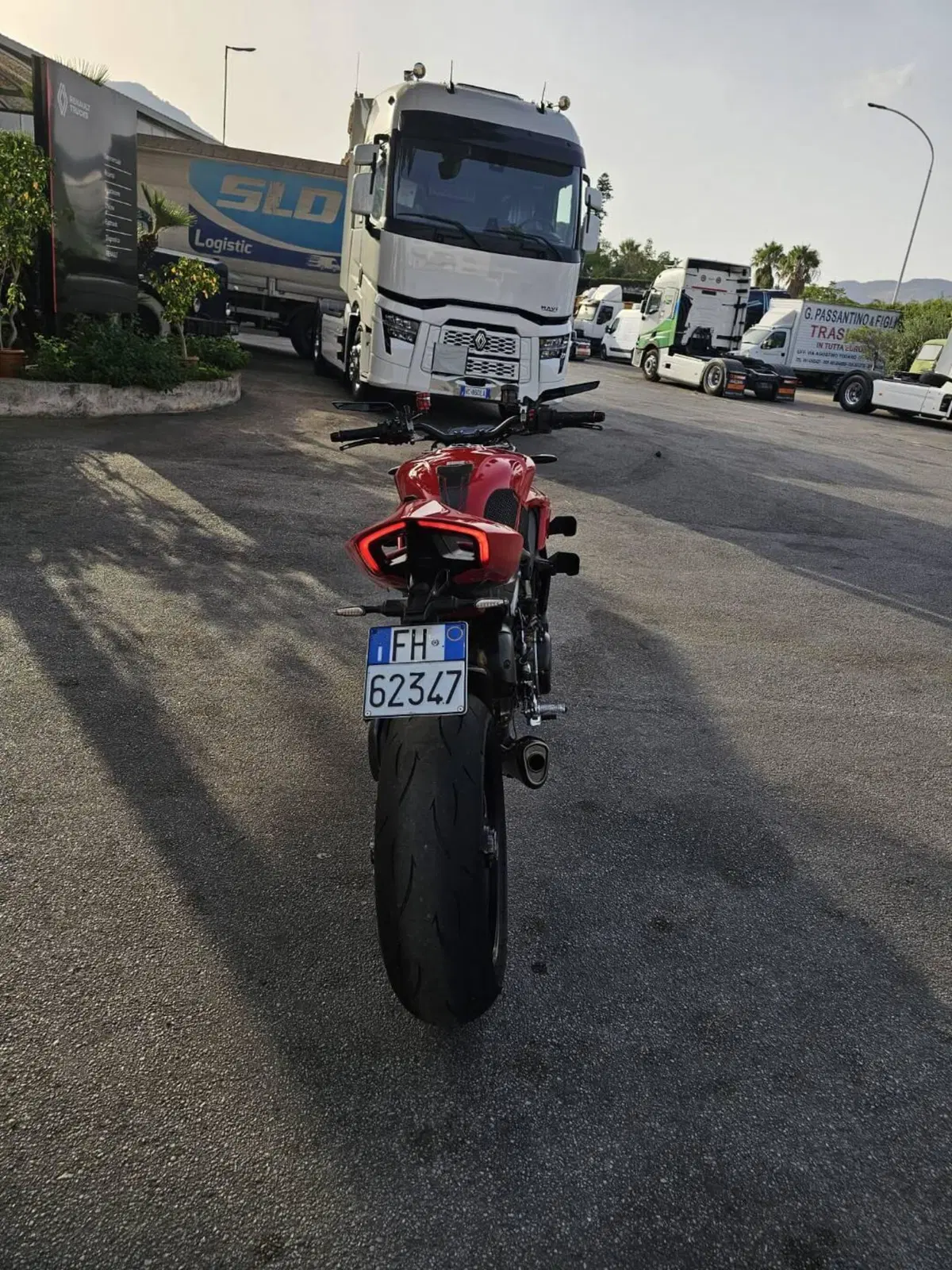 Ducati Streetfighter V4 S (2023 - 24) (5)