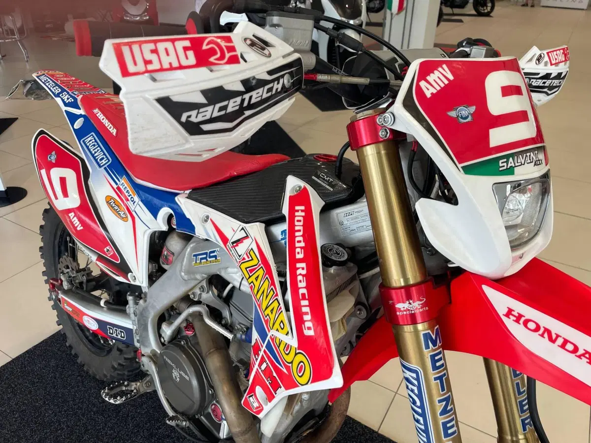 Honda CRF 450R (2013) (5)