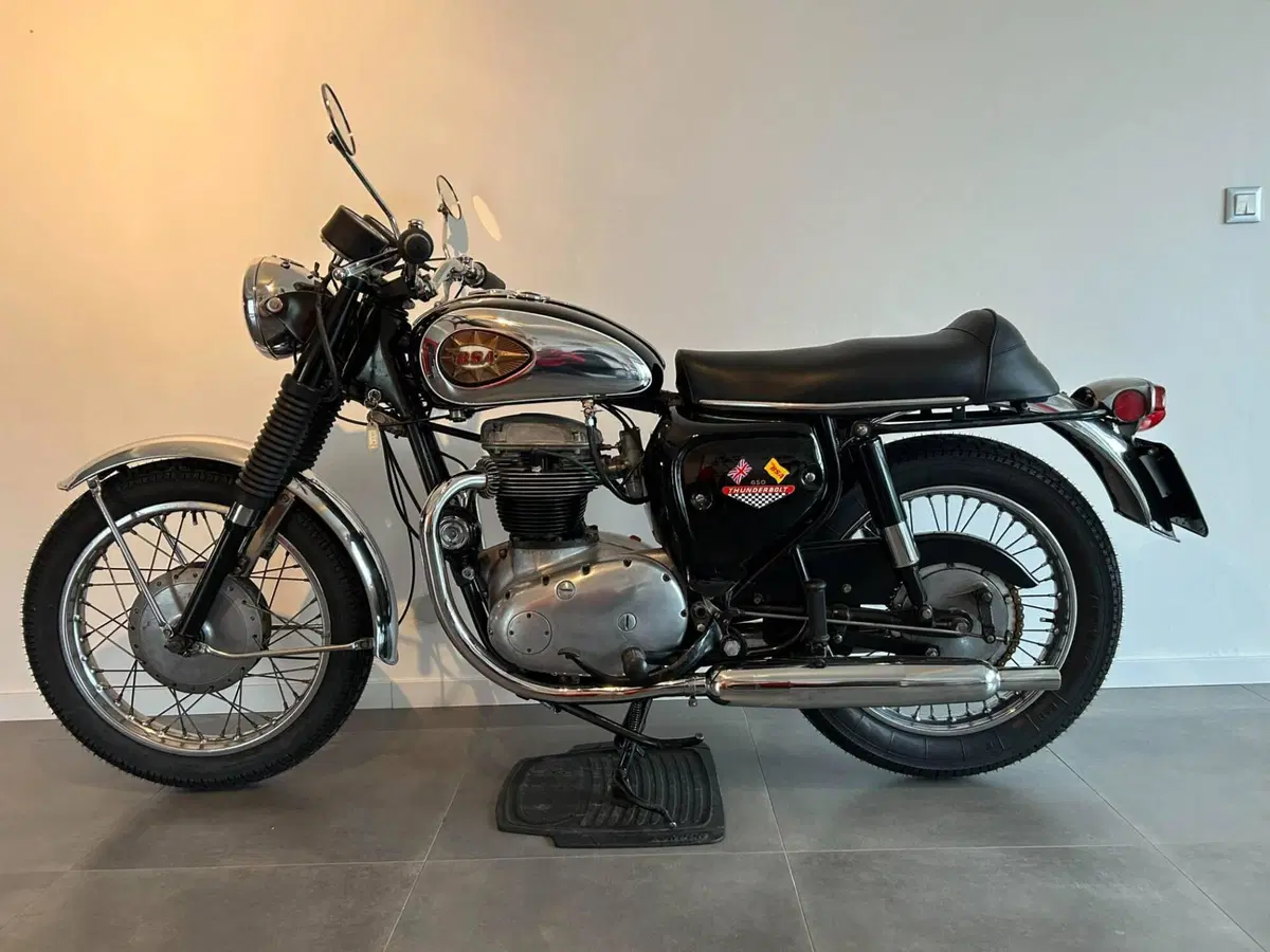 Bsa Thunderbolt T65 (5)