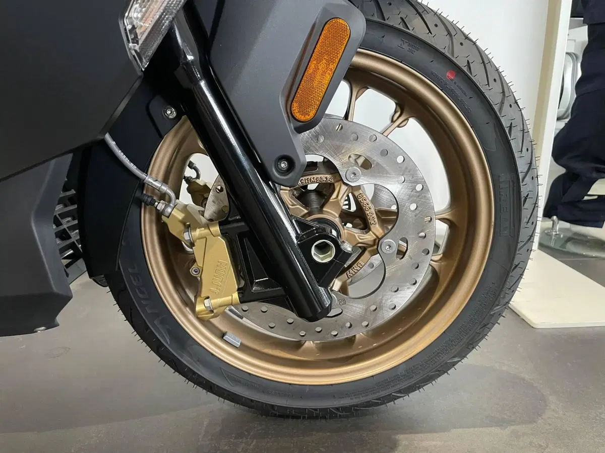 Bmw C 400 GT (2025 - 26) (11)