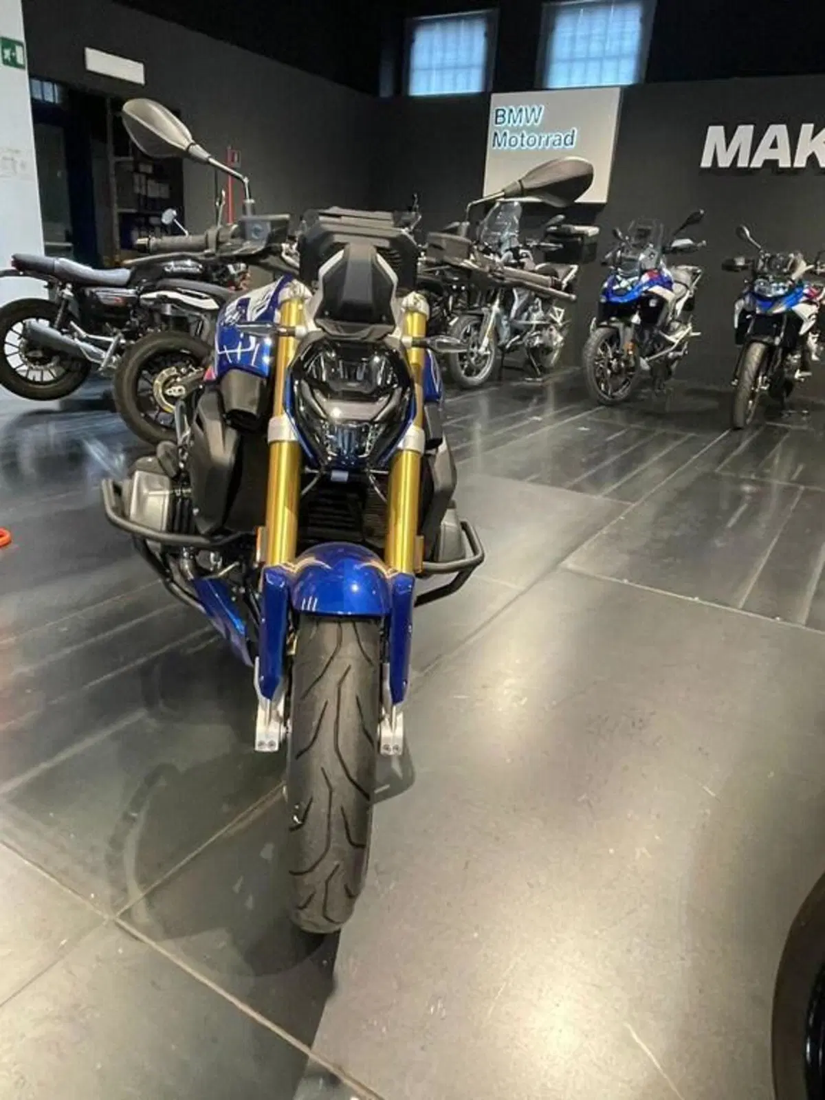 Bmw R 1250 R (2021 - 25) (8)