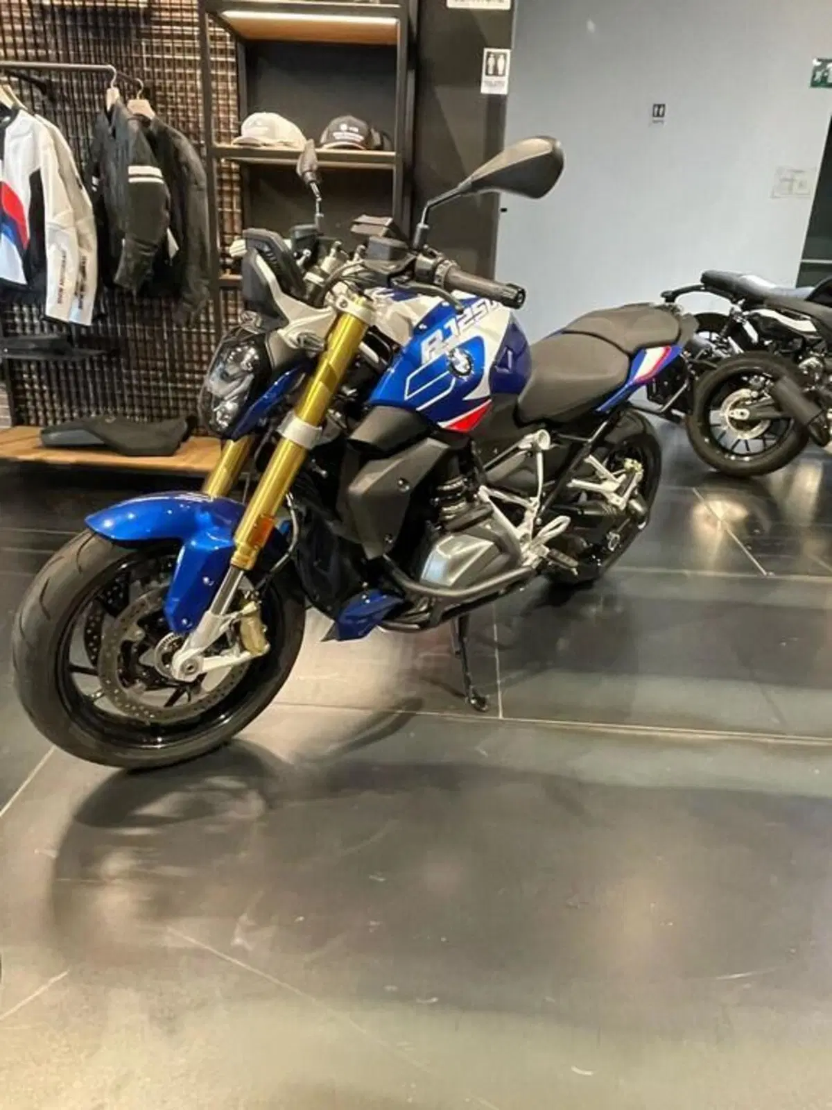 Bmw R 1250 R (2021 - 25) (9)