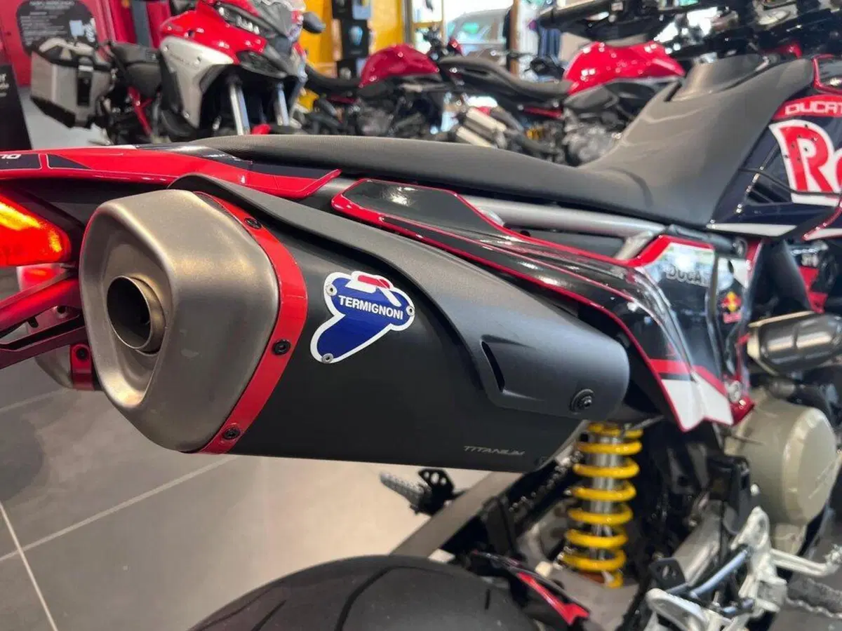 Ducati Hypermotard 698 Mono (2024 - 26) (10)