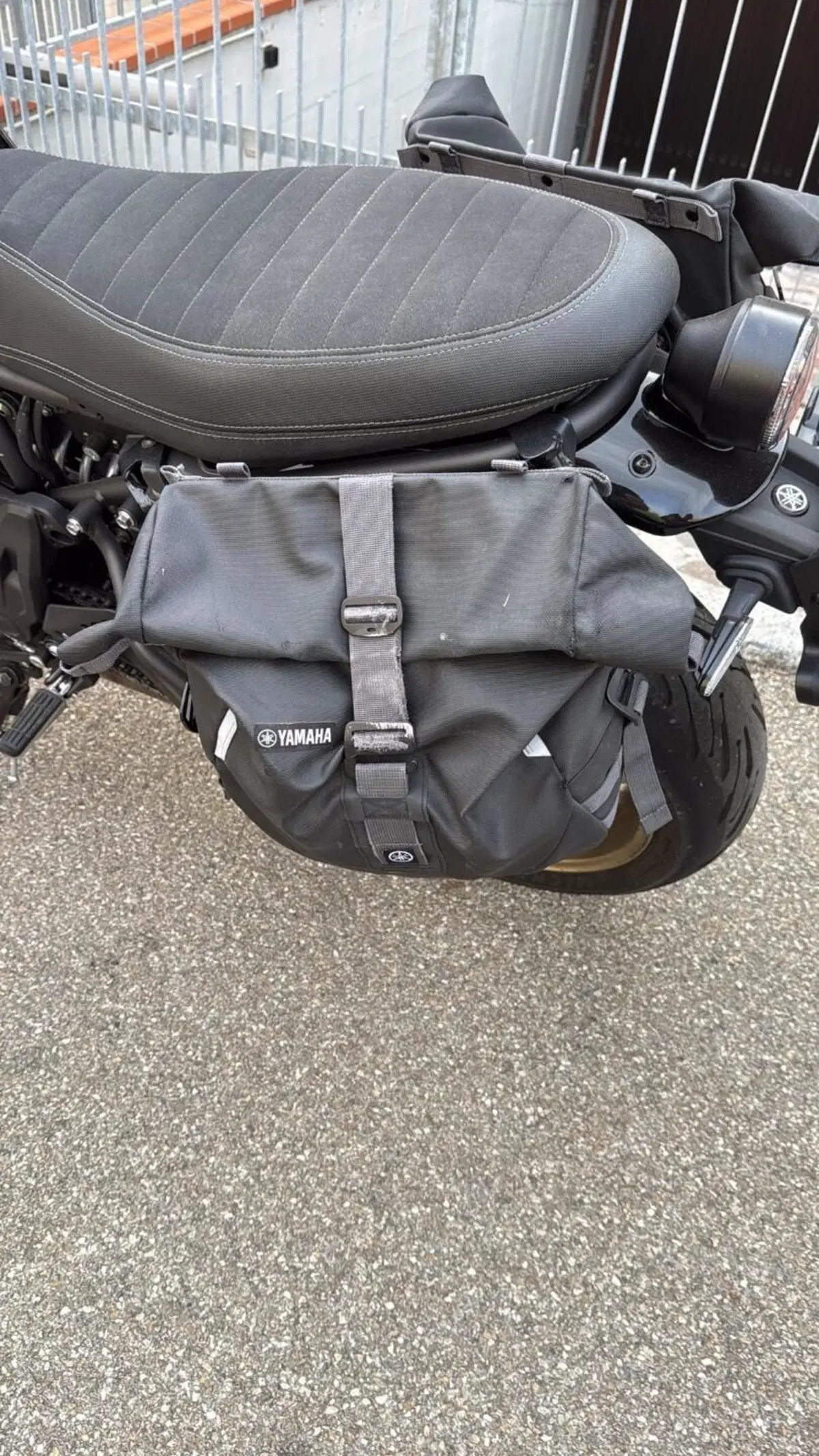 Yamaha XSR 700 (2022 - 26) (9)