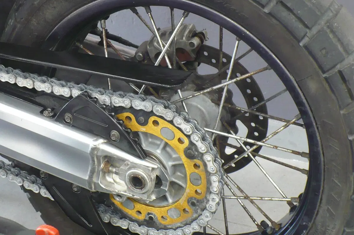 KTM 950 Adventure (2003 - 06) (13)