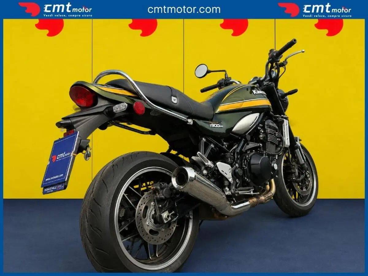 Kawasaki Z 900 RS (2021) (4)