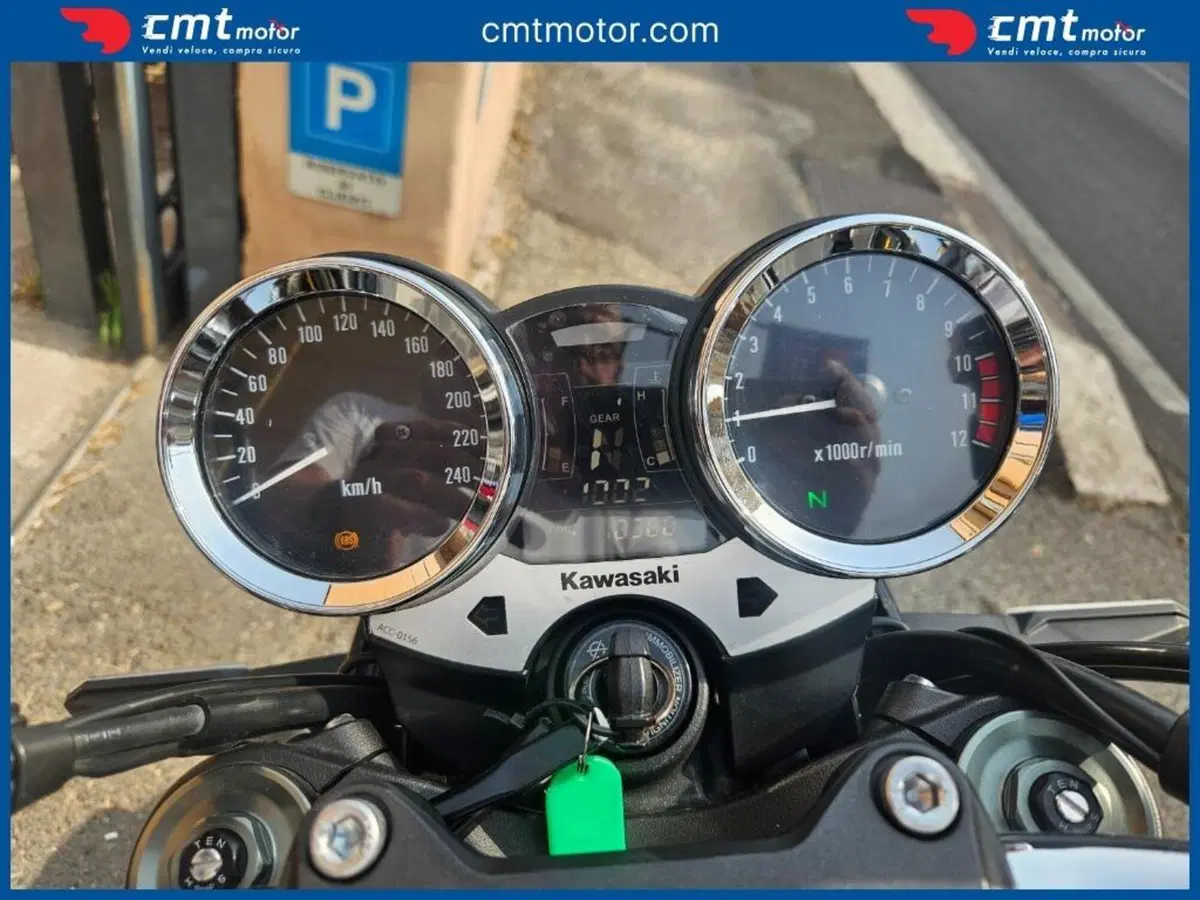 Kawasaki Z 900 RS (2021) (5)